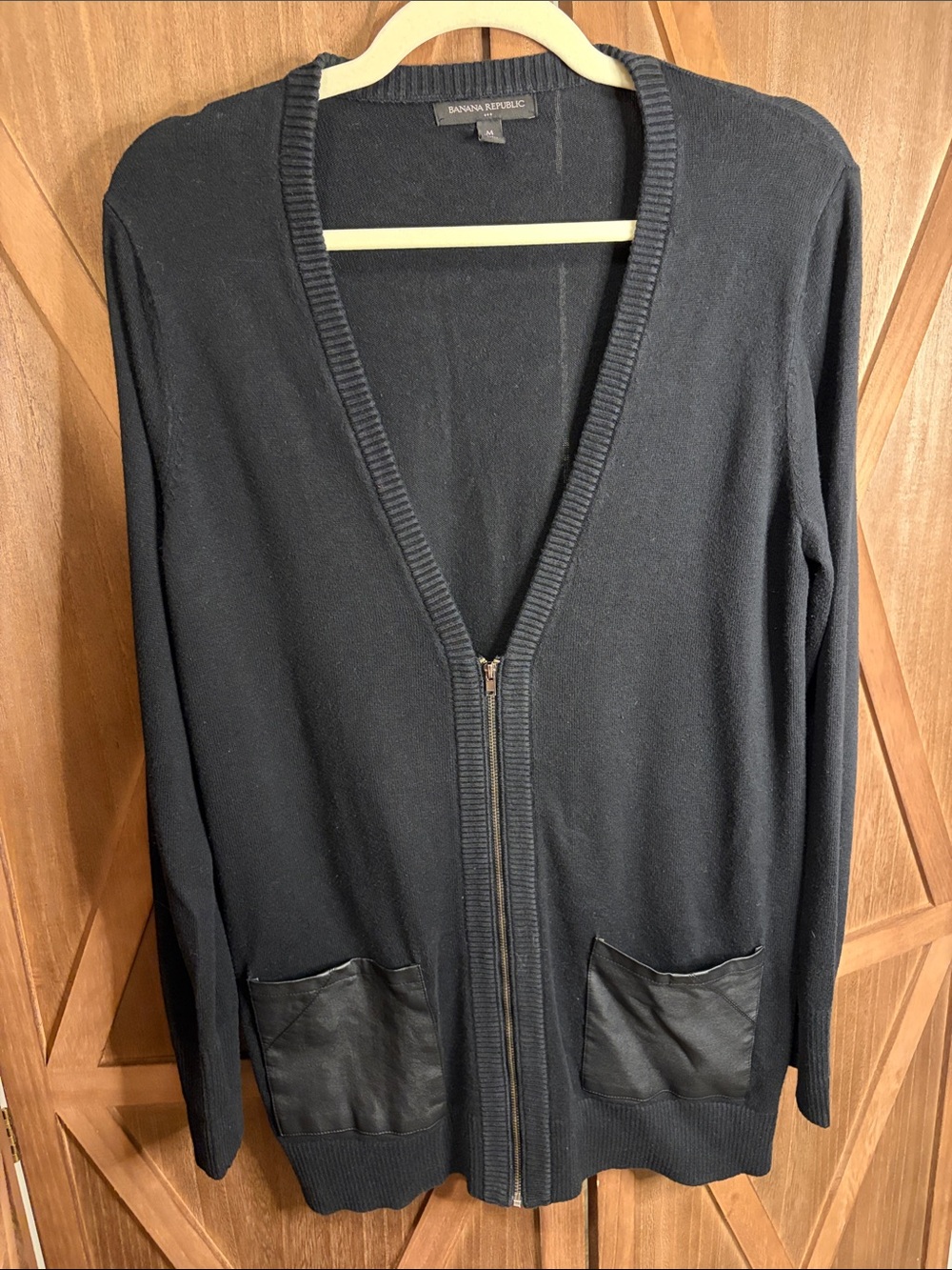 BANANA REPUBLIC Black Full-Zip Cardigan with Faux Leather Pocket Trim SIZE M